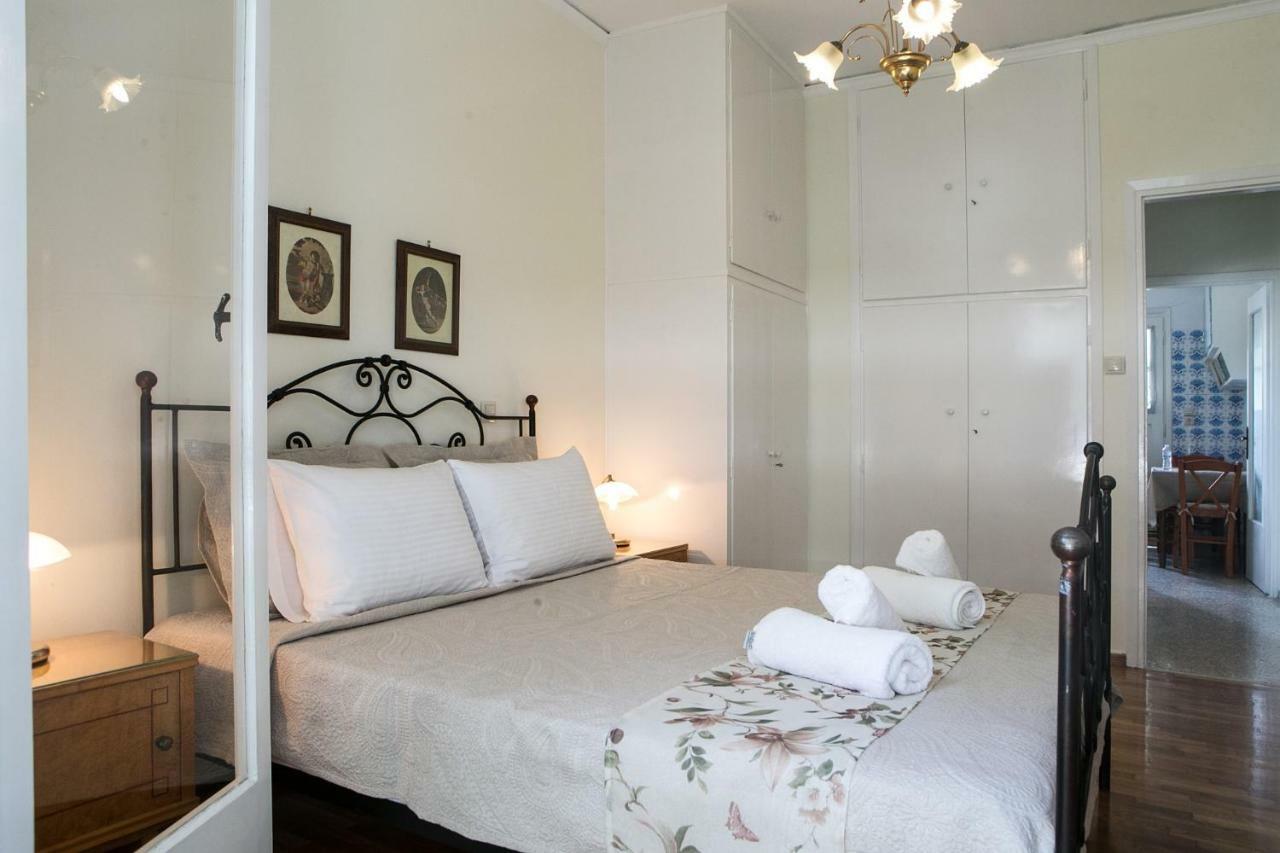 Best House, Larisis Metro, אתונה מראה חיצוני תמונה